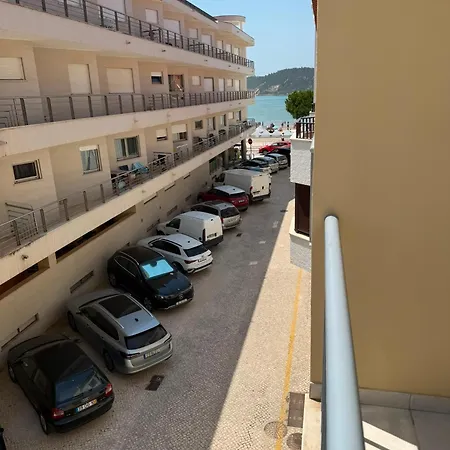 Casas Martinho Apartment